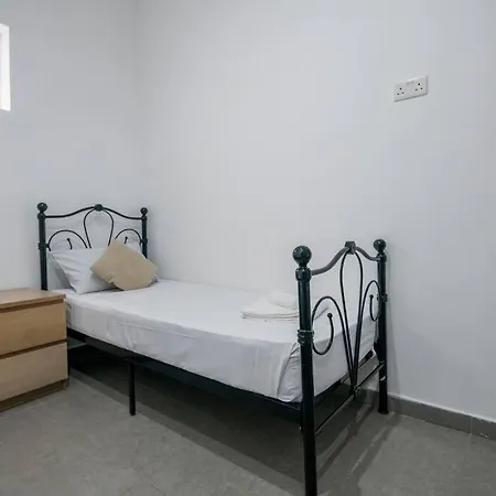 아파트 Modern & Spacious Near Valletta