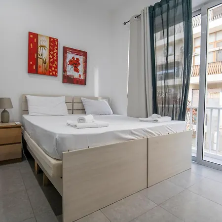 Modern & Spacious Near Valletta アパート スリーマ