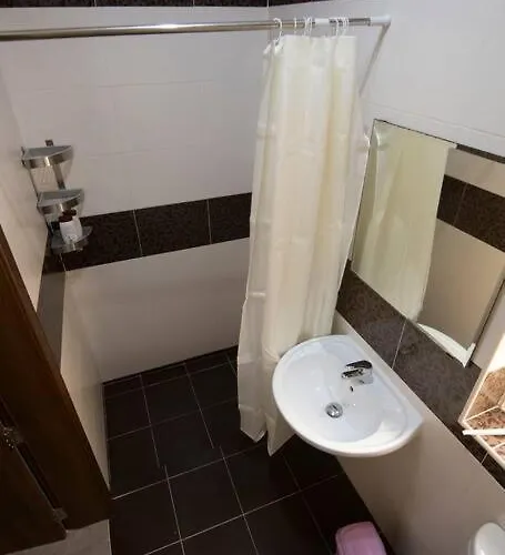 Апартаменты Modern & Spacious Near Valletta