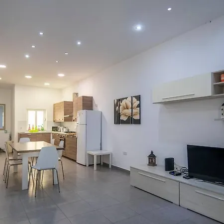 Modern & Spacious Near Valletta *